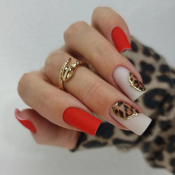 Esmalte semipermanente Studios - Red coral - Libre de HEMA y TPO | Didier Lab - 8ml