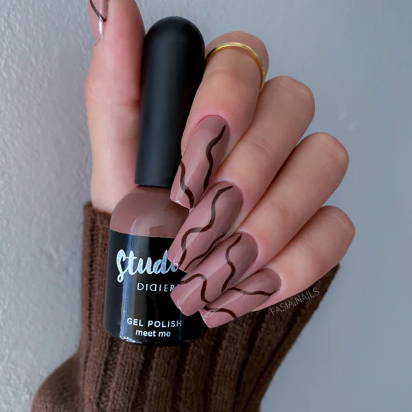 Esmlate Semipermanente Studios - Meet me - Libre de HEMA y TPO | Didier Lab - 8ml