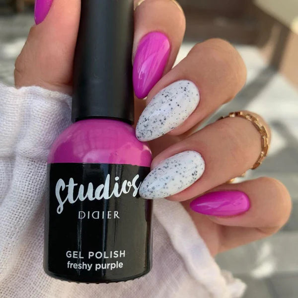 Esmalte Semipermanente Studios - Freshy Purple - Libre de HEMA y TPO  | Didier Lab - 8ml