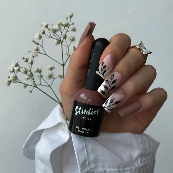 Esmlate Semipermanente Studios - Meet me - Libre de HEMA y TPO | Didier Lab - 8ml